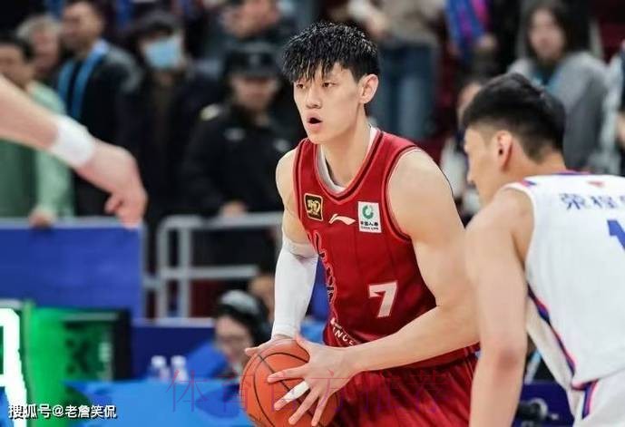 周琦9+10曾凡博5分 北京首钢客场不敌深圳2连败